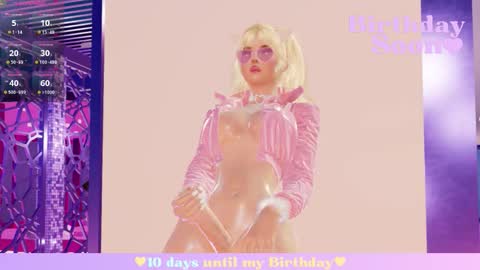 Mia online show from September 14, 7:37 pm