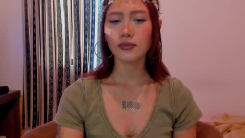 mia_miel69 online show from March 27, 9:16 pm