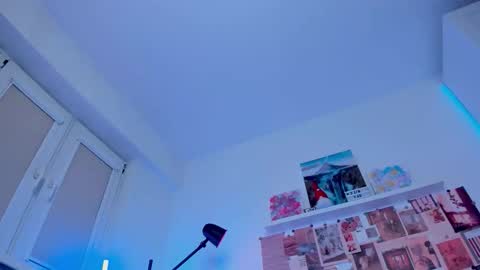 Mia online show from February 23, 2:47 am