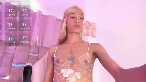 mia_royal online show from March 14, 8:46 pm