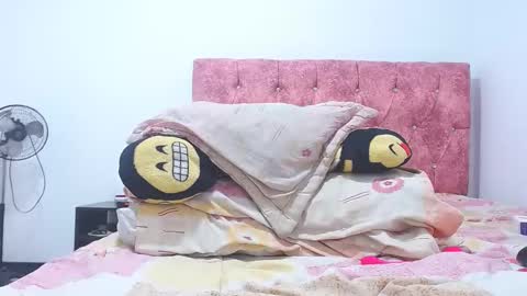 Snapshot of mia_saint20 chatting on January 23, 2:12 am Cintia Rodriguez online show from January 23, 2:12 am