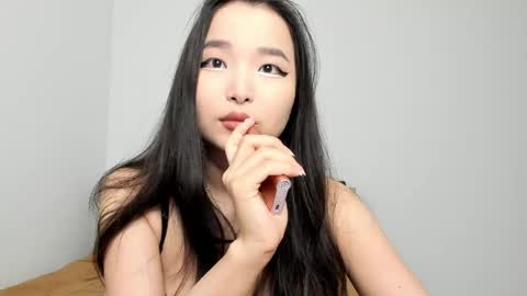  Your Soyun  online show from April 12, 1:37 pm