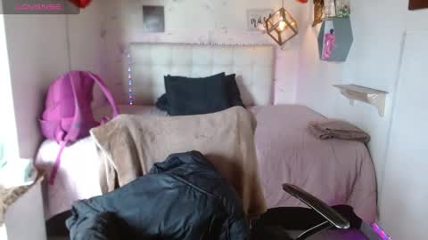 MIA  online show from April 11, 1:26 pm