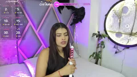 Mia online show from November 5, 12:18 pm