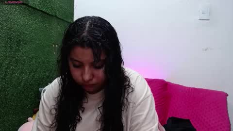 miaa_smiith1 online show from November 5, 10:06 am