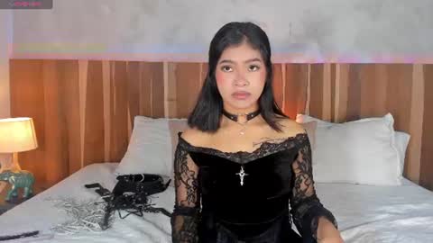 MiaaSummeer online show from July 4, 12:42 pm