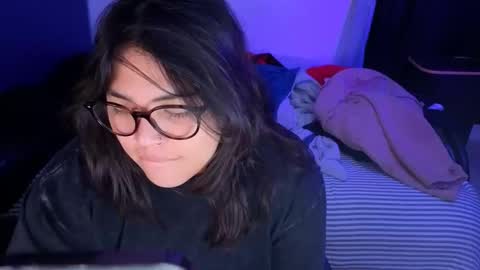 Mia online show from April 6, 3:48 am