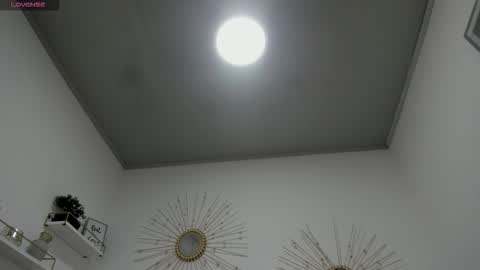 Miah Collins online show from September 24, 7:42 pm