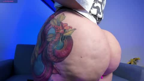 miah new independent model acount online show from April 2, 3:25 am