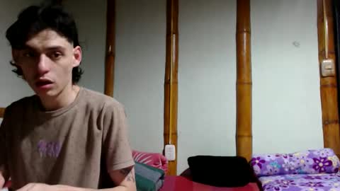 Mia  Sam online show from April 1, 3:31 pm