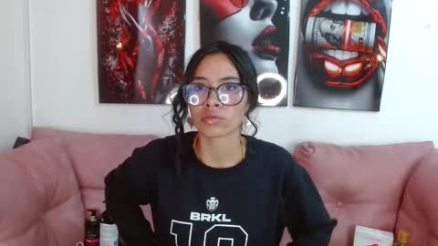 miahotcs online show from January 10, 3:17 pm