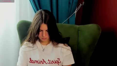 Mia online show from September 20, 6:05 am