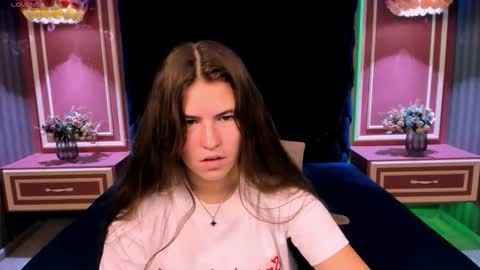 Mia online show from September 21, 6:50 am