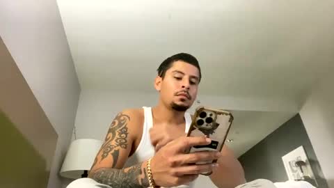 miamiclos1 online show from January 9, 11:34 pm