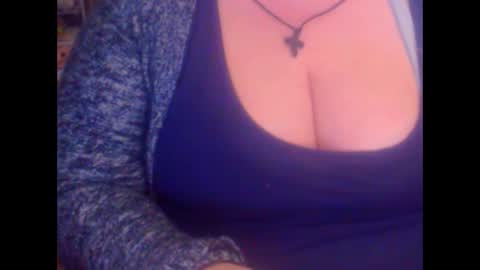 Snapshot of miamimistress chatting on March 5, 9:15 pm maya online show from March 5, 9:15 pm