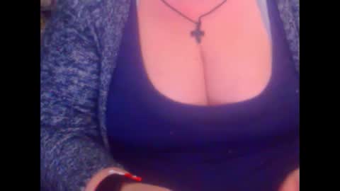 Snapshot of miamimistress chatting on March 5, 6:12 pm maya online show from March 5, 6:12 pm