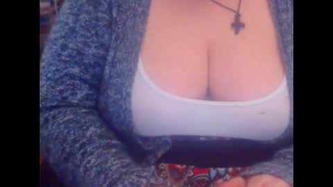 Snapshot of miamimistress chatting on March 11, 9:56 am maya online show from March 11, 9:56 am