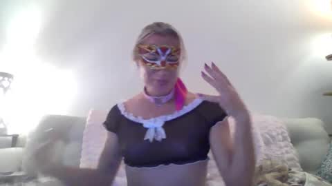 miamitransgirl305 online show from March 26, 2:06 am