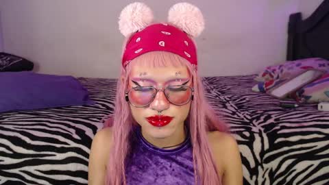 Snapshot of miancuntydoll chatting on January 8, 2:35 am MianCuntyDoll online show from January 8, 2:35 am