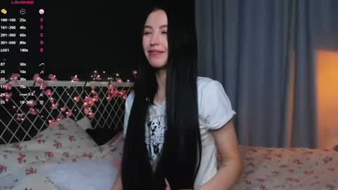 Liz online show from June 11, 5:44 pm