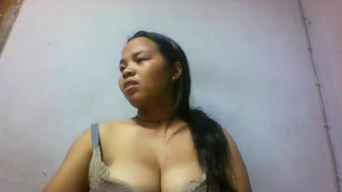 miarii online show from June 4, 3:51 pm