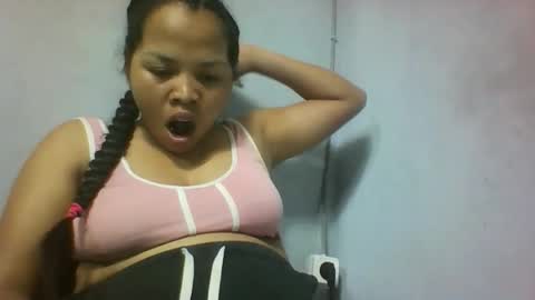 miarii online show from November 15, 7:15 pm