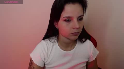 miarobinn_ online show from September 11, 11:55 am