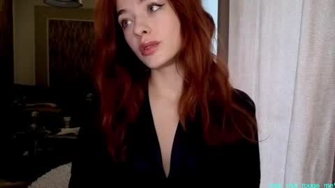 Mia online show from January 7, 8:41 am