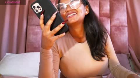 miasaandovaal 22 online show from January 10, 9:10 pm