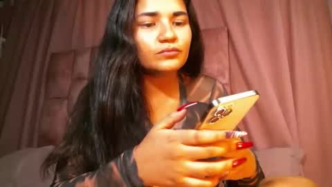 miasaandovaal 22 online show from November 30, 9:55 pm