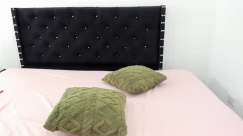 miasexii_69 online show from September 26, 3:09 pm