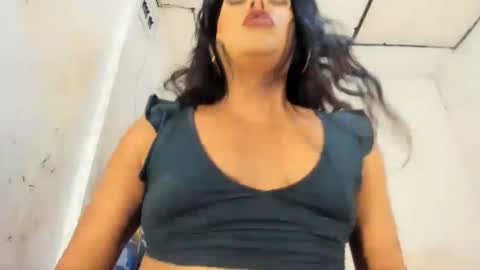 miavaniity54 online show from October 12, 9:38 pm