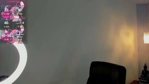 Mia Villalobos online show from October 2, 12:04 pm