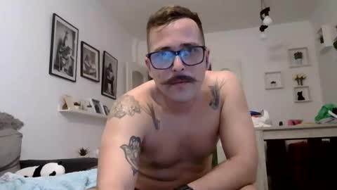 MILO MIAMI online show from May 22, 1:12 am