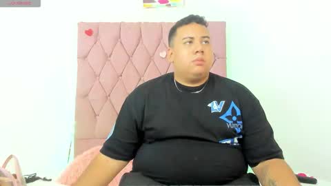 Micky and Sharon online show from October 22, 4:04 am