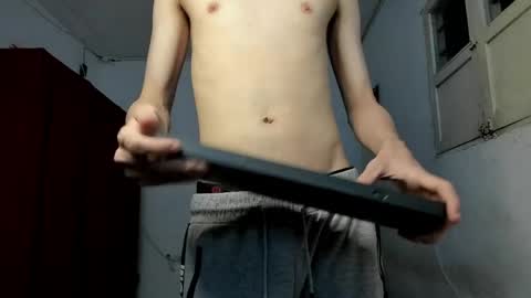michael_david0528 online show from June 6, 11:54 pm