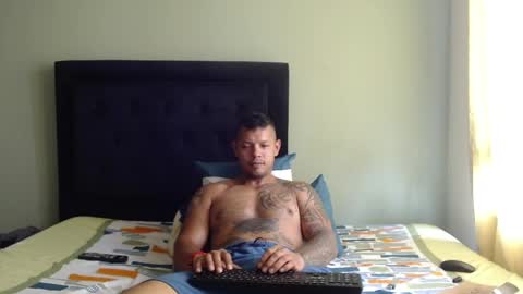 Michael Daviss online show from April 9, 2:45 pm