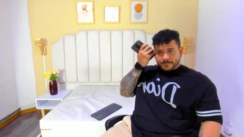 MICHAEL online show from November 8, 8:12 pm