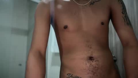 Snapshot of michael_jordanx chatting on February 28, 6:41 pm Angel online show from February 28, 6:41 pm