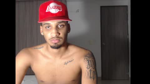 Snapshot of michael_jordanx chatting on December 31, 5:00 am Angel online show from December 31, 5:00 am