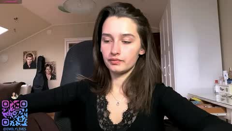 Emily online show from April 19, 2:29 pm