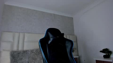 Michael online show from September 28, 6:11 am