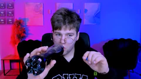 Your Michael online show from March 22, 10:08 am