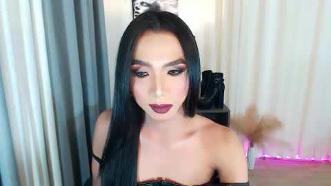 michaelagoddess online show from June 8, 5:36 pm