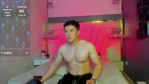 MichaelConnor  online show from February 22, 3:36 pm