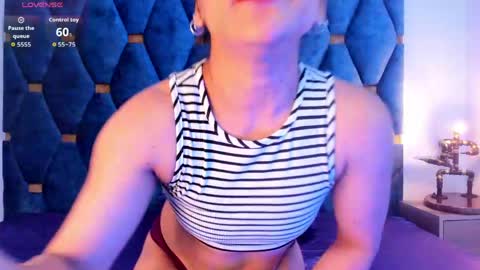 michel_vg online show from May 26, 11:27 am