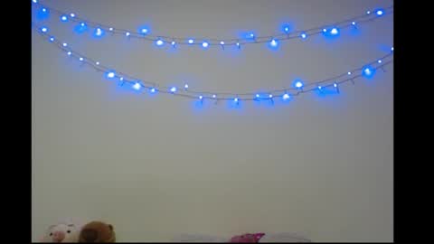 Michell online show from March 25, 3:02 am