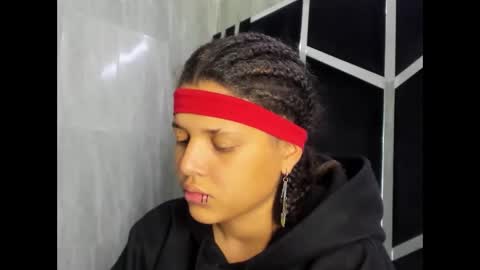 michell_rs online show from March 11, 8:08 am