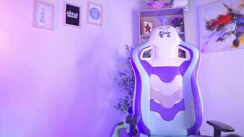 michelle chang online show from November 18, 6:44 pm