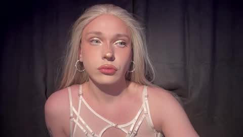 michelle_jacksonn online show from February 26, 8:01 pm